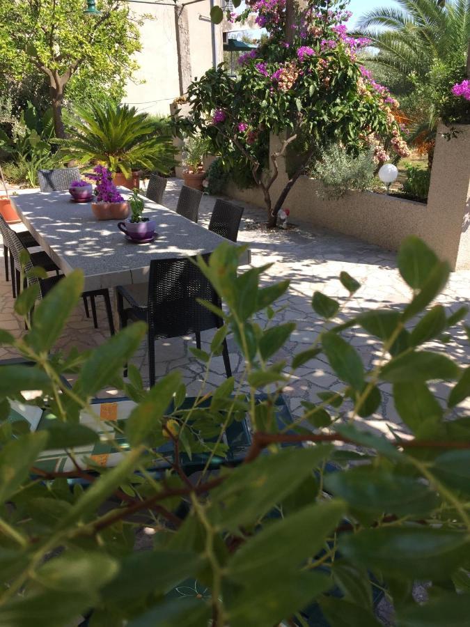 Apartments Tamara Orebić Extérieur photo
