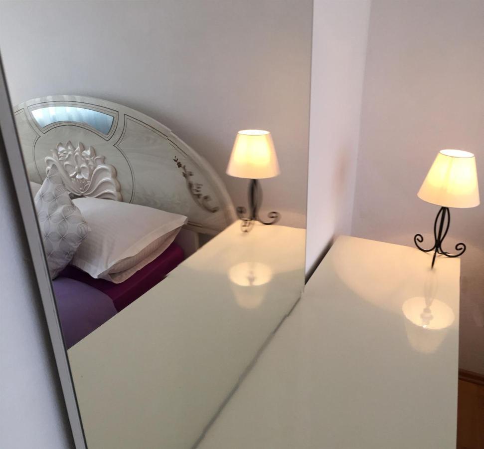 Apartments Tamara Orebić Extérieur photo